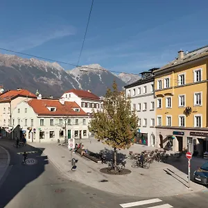 Hidden Gem In With Free Parking , Innsbruck Austria