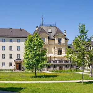  Pansiyon Johannes Schloessl - Gaestehaus Der Pallottiner Am Moenchsberg Avusturya