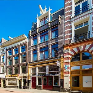 Hotell Royal Plaza